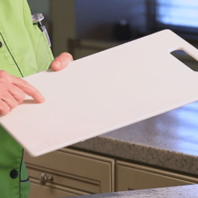 Use Acrylic Cutting Boards - article image
