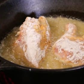 Tips on Frying Chicken - article image