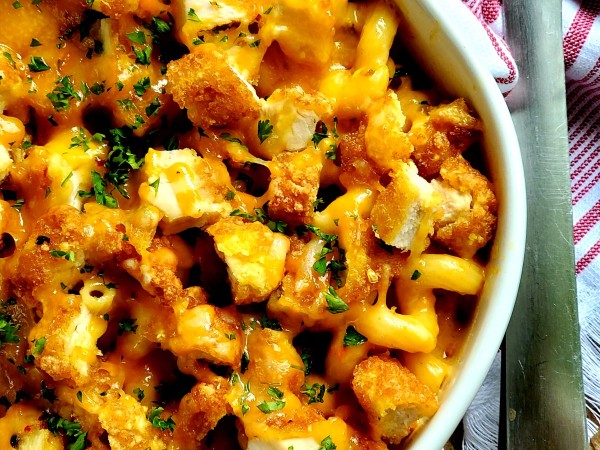 Cheesy Chicken Pimento Mac 'N Cheese Casserole