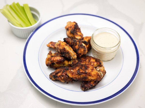 Air Fryer BBQ Chicken Wings with Zesty Alabama White Sauce