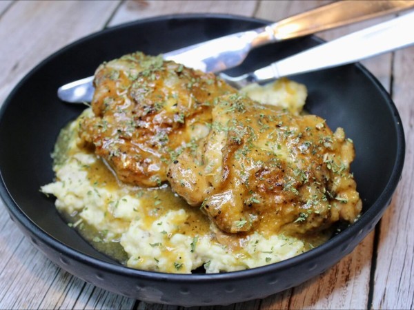 Cajun Southern Smothered Chicken