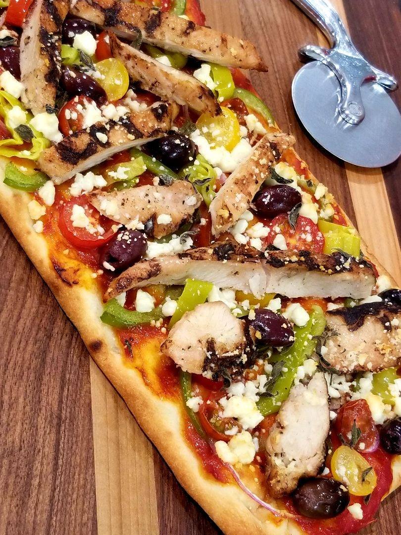 Greek Chicken Flatbread