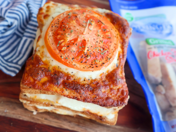 Air Fryer Grilled Chicken And Cheese Sandwich